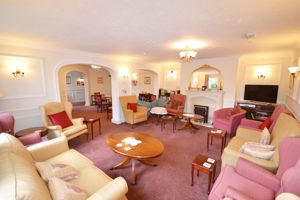 COMMUNAL LOUNGE- click for photo gallery
